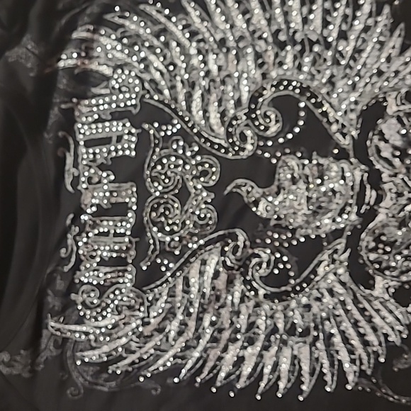 Shirt - Picture 5 of 5